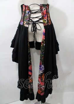 画像2: Qutie Frash / コルセットスカート  黒×赤 Y-25-07-25-090-QU-SK-SZ-ZY