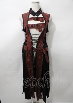画像1: Qutie Frash / ベルトロングベスト  黒×赤 Y-25-07-25-096-QU-TO-SZ-ZY