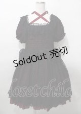 Vallee lys / Mellow Melody Dress  黒×赤 Y-25-07-25-110-GO-OP-SZ-ZY