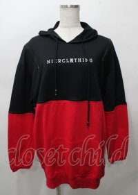 NieR Clothing / 肩ZIPデザインパーカー  黒ｘ赤 Y-25-07-25-015-PU-TO-0-ZY