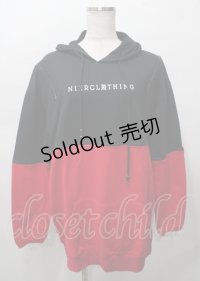 NieR Clothing / 肩ZIPデザインパーカー  黒ｘ赤 Y-25-07-25-015-PU-TO-0-ZY