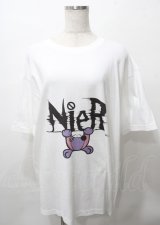 NieR Clothing / ちゃむちゃむTシャツ  白 Y-25-07-25-032-PU-TO-AS-ZY