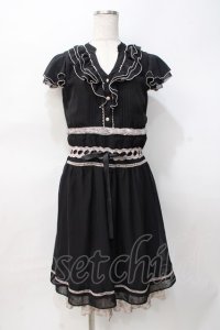 axes femme / バラモチーフシフォンワンピース M 黒 Y-25-07-31-055-AX-OP-SZ-ZY