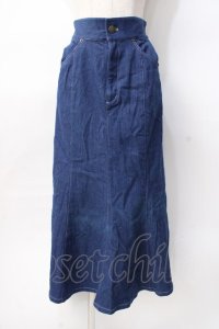 axes femme POETIQUE / サイドプリーツデニムスカート  デニム Y-25-07-31-098-AX-PA-SZ-ZY