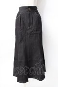 axes femme POETIQUE / サイドプリーツデニムスカート  黒 Y-25-07-31-099-AX-PA-SZ-ZY