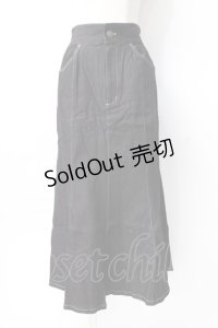 axes femme POETIQUE / サイドプリーツデニムスカート  黒 Y-25-07-31-099-AX-PA-SZ-ZY