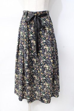 画像1: axes femme / フラワー前開きスカート  紺 Y-25-07-31-107-AX-SK-SZ-ZY