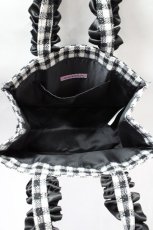 画像4: Maison de FLEUR / EC限定ギンガムフリルハンドルスクエアトートバッグ F ブラック Y-25-07-31-018-LO-BG-SZ-ZT500 (4)