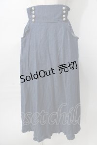 axes femme / パール釦デザインデニムスカート  インディゴ Y-25-08-02-099-AX-SK-SZ-ZY