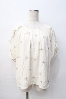 画像1: axes femme / ローズ刺繍フリルプルオーバー M 生成り３ Y-25-08-08-038-AX-BL-SZ-ZY