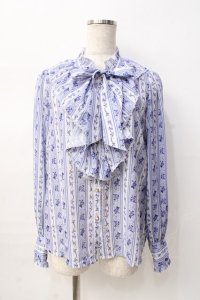 axes femme kawaii / プチローズ柄ブラウス M ラベンダー Y-25-08-08-071-AX-TO-SZ-ZY