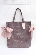 Maison de FLEUR / 受注限定Gray Beigeキャンバストートバッグ F ピンクベージュ Y-25-08-08-009-LO-BG-SZ-ZY
