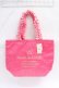 画像1: Maison de FLEUR / ピンクマニアフリルハンドルトートMバッグ F ピンク Y-25-08-08-003-LO-BG-HR-ZY (1)