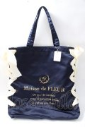 Maison de FLEUR / レースアップリボントートバッグ  紺 Y-25-08-11-006-LO-BG-SZ-ZY
