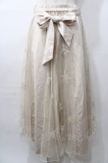 画像1: axes femme / スノークリスタル刺繍スカート  生成り Y-25-08-11-078-AX-SK-SZ-ZT362 (1)