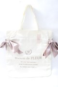 Maison de FLEUR / キャンバスダブルリボントートバッグ  アイボリー Y-25-08-11-008-LO-OP-SZ-ZY