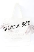 Maison de FLEUR / キャンバスダブルリボントートバッグ  アイボリー Y-25-08-11-008-LO-OP-SZ-ZY