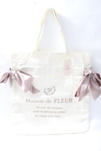 Maison de FLEUR / キャンバスダブルリボントートバッグ  アイボリー Y-25-08-11-008-LO-OP-SZ-ZY