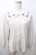 axes femme POETIQUE / フルーツ刺繍セーラーブラウス M ベージュ Y-25-08-11-022-AX-BL-SZ-ZY