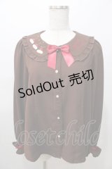 axes femme kawaii / お菓子刺繍ブラウス M 茶 Y-25-08-11-026-AX-BL-SZ-ZY