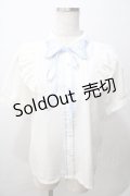 axes femme POETIQUE / バタフライ刺繍襟半袖ブラウス  生成り Y-25-08-15-065-AX-BL-SZ-ZY