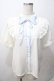 画像1: axes femme POETIQUE / バタフライ刺繍襟半袖ブラウス  生成り Y-25-08-15-065-AX-BL-SZ-ZY (1)