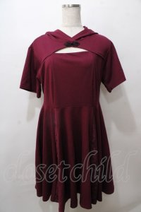 axes femme / カットアウトパーカーワンピース  ワイン Y-25-08-15-096-AX-OP-SZ-ZY