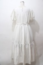 画像2: axes femme POETIQUE / ティアードロングワンピース  白 Y-25-08-15-115-AX-OP-SZ-ZH (2)