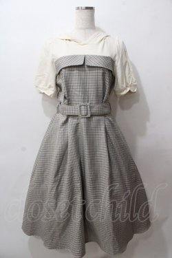 画像1: axes femme / レイヤード風パーカーワンピース M ベージュ Y-25-08-15-118-AX-OP-SZ-ZY