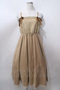 Maison de FLEUR Petite Robe canone / エリカが躍るキャミワンピース  ベージュ Y-25-08-15-125-EL-OP-SZ-ZY