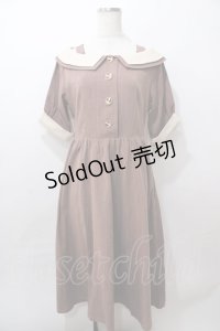 an another angelus / オフショルバイカラーワンピース F ブラウン Y-25-08-15-127-CA-OP-SZ-ZY
