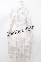 stripe club / 総柄ワンピ  キナリ Y-25-08-15-129-LO-OP-SZ-ZY