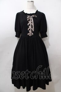m petit by misako / AMレースアップワンピース  黒 Y-25-08-15-134-LO-OP-SZ-ZY