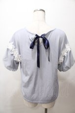 画像2: axes femme / フラワーレースパフ袖リブプルオーバー M サックス Y-25-08-19-058-AX-TO-SZ-ZT195 (2)