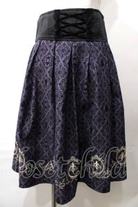 axes femme / Disneyダークオーナメント柄スカート M パープル Y-25-08-19-109-AX-SK-SZ-ZY