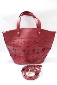 m petit by misako / AMハナパンチング2WAYバッグ  赤 Y-25-08-19-020-LO-BG-SZ-ZY