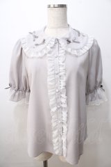 axes femme kawaii / プチリボン半袖ブラウス M グレー Y-25-08-23-059-AX-BL-SZ-ZY