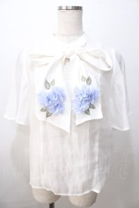 axes femme / 紫陽花装飾リボンブラウスプルオーバー F 白 Y-25-08-23-061-AX-TO-SZ-ZY