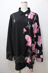 TRAVAS TOKYO / ネクタイ付きクマプリントバイカラーシャツ  黒 Y-25-08-23-079-PU-BL-SZ-ZY