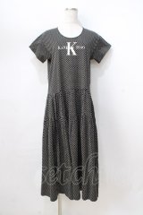 KANEKO ISAO / ロゴptドットティアードカットワンピ  黒 Y-25-08-23-150-EL-OP-SZ-ZT229