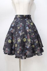 axes femme kawaii / クラシックブーケ柄スカート M 黒 Y-25-08-23-174-AX-SK-SZ-ZY