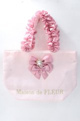 Maison de FLEUR / ロココフリルハンドルトートバッグ  ピンク Y-25-08-23-027-LO-BG-SZ-ZY