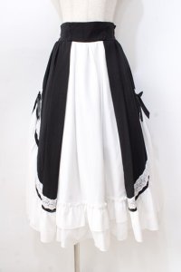 axes femme kawaii / マリアンヌスカート  黒 Y-25-08-23-176-AX-SK-SZ-ZY