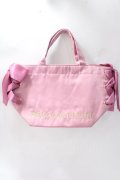 Maison de FLEUR / ロゴハンドトートバッグ  ピンク Y-25-08-23-028-LO-BG-SZ-ZY