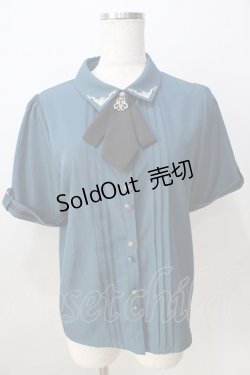 画像1: axes femme / メタル×タイ付き連釦ブラウス  グリーン Y-25-08-30-101-AX-BL-SZ-ZY