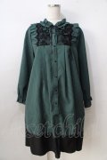 axes femme / 巻きバラ付フリルワンピース  グリーン Y-25-08-30-128-AX-OP-SZ-ZY