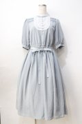 Melody BasKet / ラウンドヨークワンピース M サックス Y-25-08-31-044-LO-OP-SZ-ZY