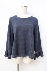 axes femme / グレンチェックバックシフォントップス  ブルー Y-25-08-31-022-AX-TO-SZ-ZI
