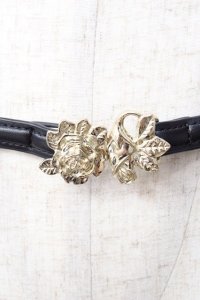 axes femme / ローズデザイン細ベルト  黒 Y-25-09-01-013-AX-ZA-SZ-ZT487-F005