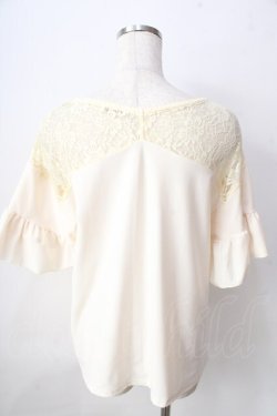 画像2: axes femme / ヨークレース変型袖プルオーバー  生成り Y-25-09-05-038-AX-BL-SZ-ZT013